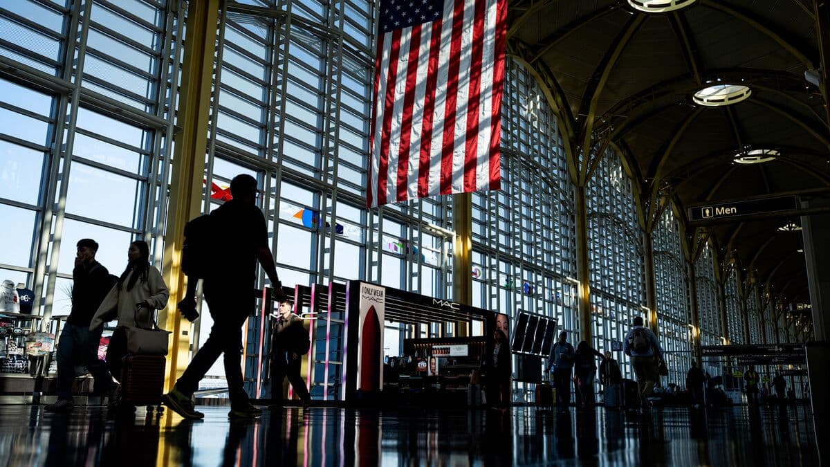 The Ultimate Guide to Travel Insurance for Complex Times