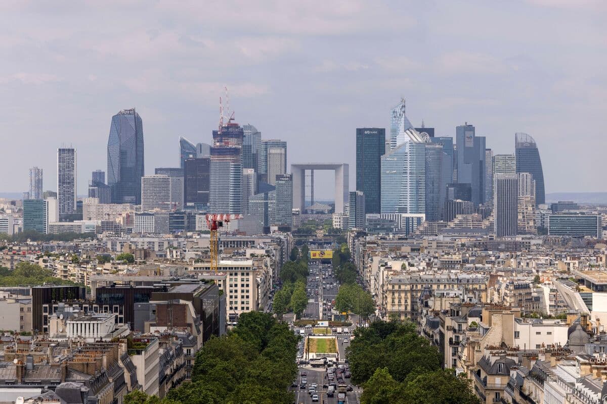 Two Traders Convicted in Paris Over a $23 Million Insider Coup