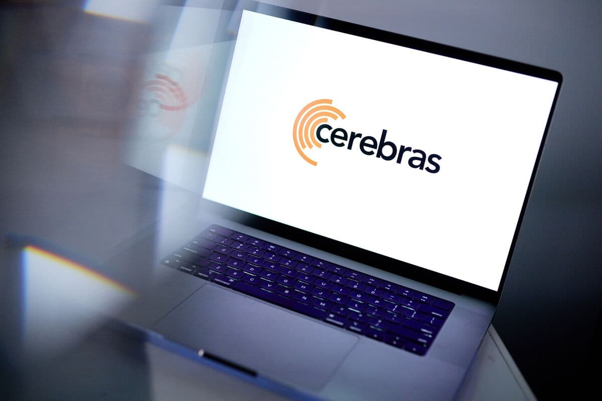 AI Chipmaker Cerebras Expects to Price Its IPO at $185 Per Share