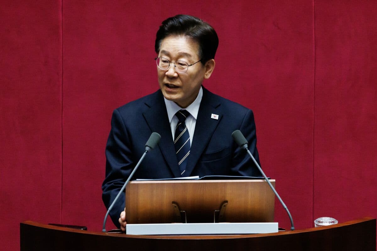 Lee’s Party on Track for Landslide in South Korea Local Election