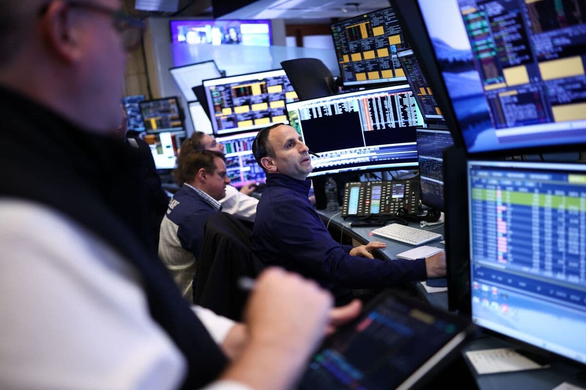 US Stocks’ Seven-Day Rally Stalls Ahead of CPI, US-Iran Talks