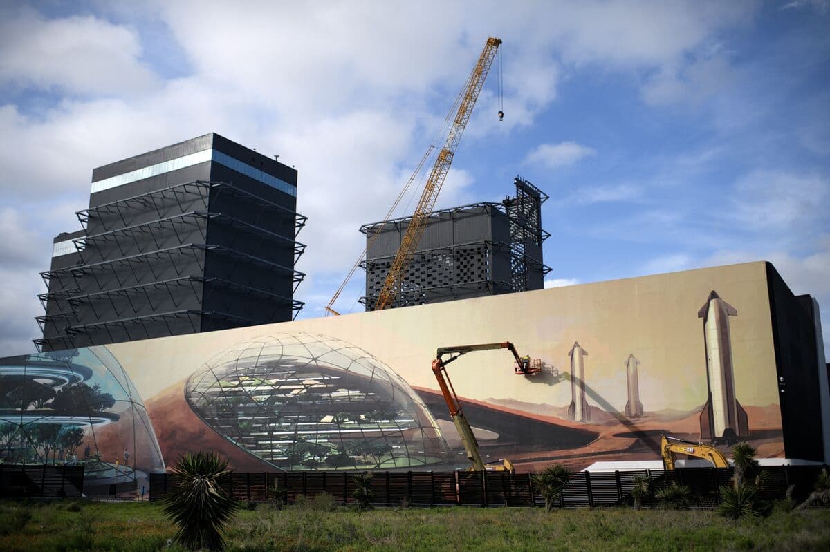 SpaceX to Plan Setting IPO Terms as Soon as Wednesday