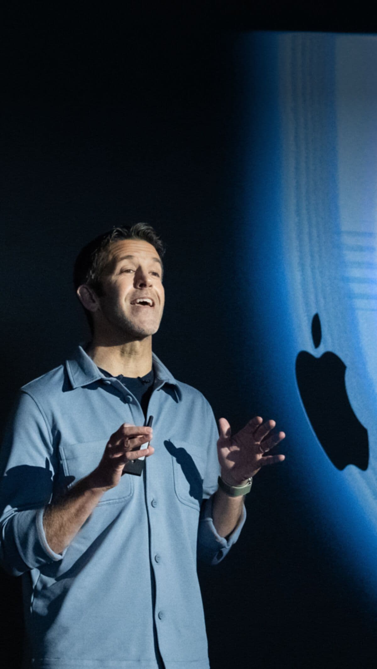 Apple Names Ternus as Next CEO, Cook to Become Chairman