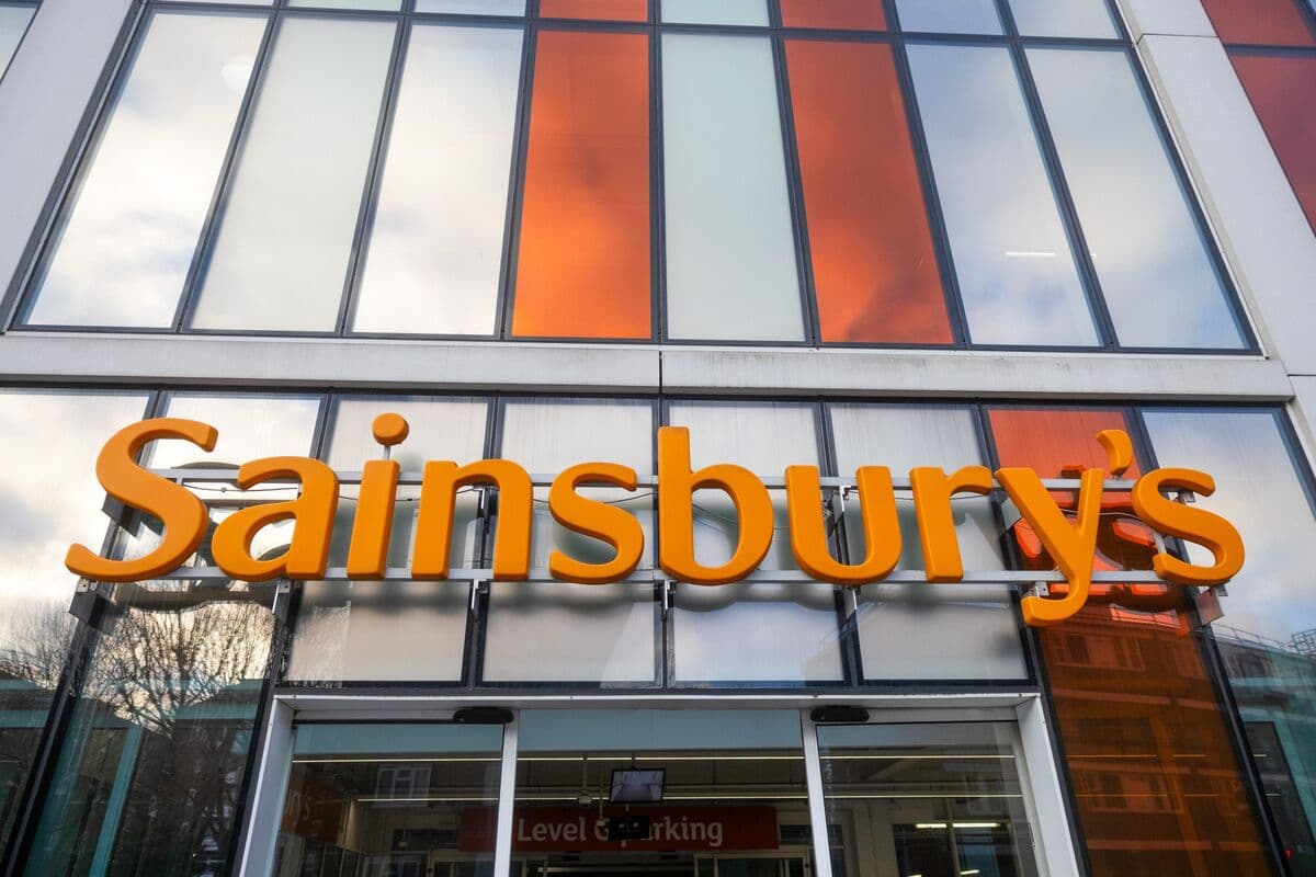 Sainsbury’s Says Middle East Conflict Risks Hitting Profit