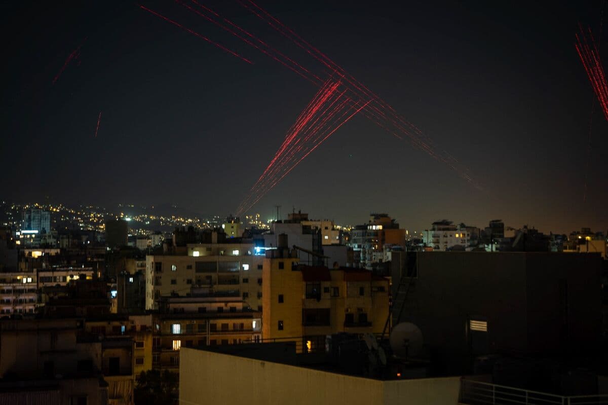 Israel, Lebanon Agree to 10-Day Ceasefire