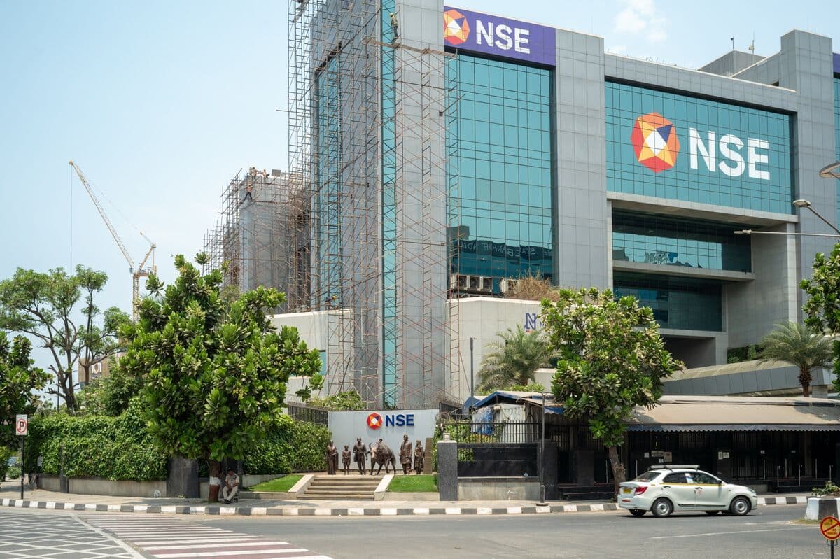 Oil Spike on Middle East Tensions Puts India’s Stock Rebound at Risk