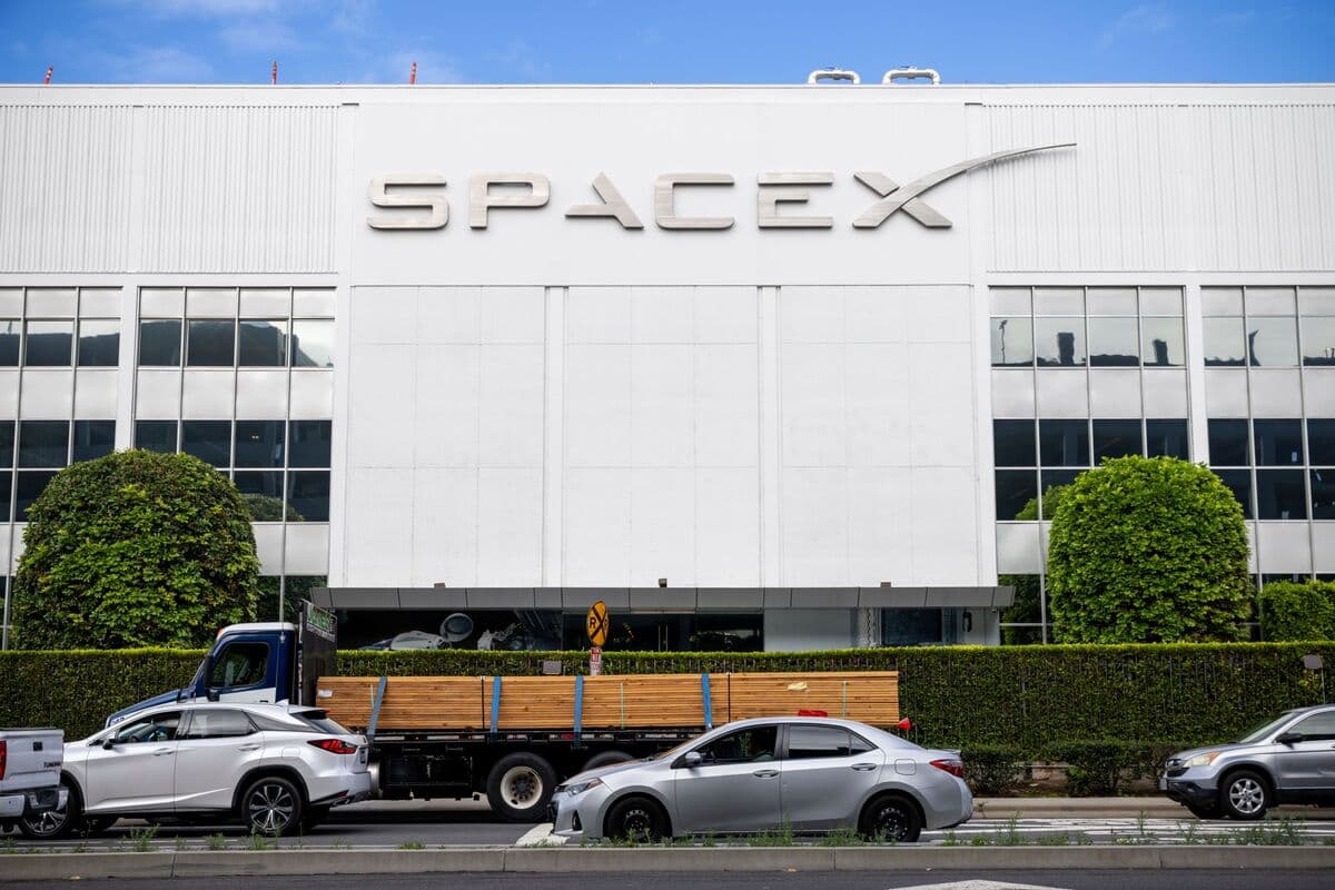 Wall Street Sees SpaceX’s AI Revenue 100 Times Higher by 2030