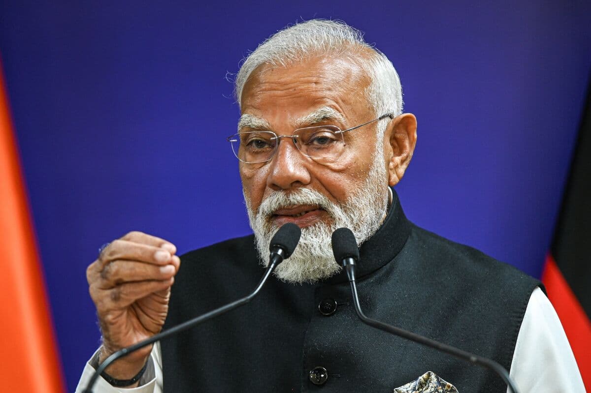 Modi Asks Indians to Stop Buying Gold, Hitting Jewelry Stocks