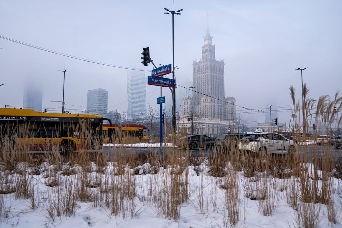 Poland Returns to Foreign Debt Markets With Dollar Bond Offer