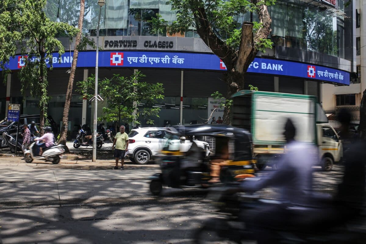 India’s HDFC Bank Beats Estimates as Loan Growth Stays Strong