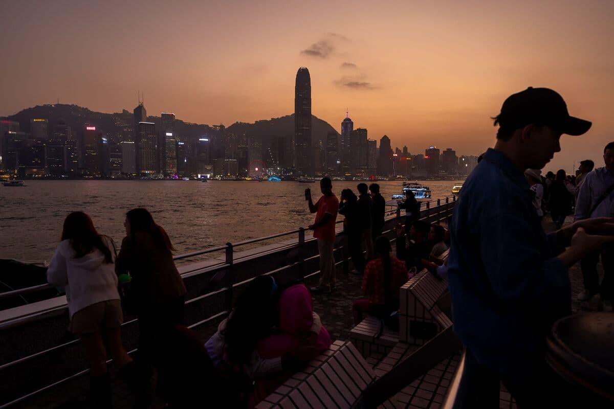 Guotai Junan’s Former ECM Head Is Said to Lead Share Sales After Raid