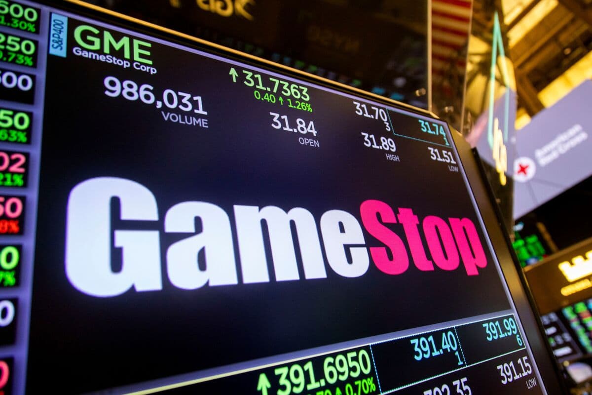 GameStop CEO Says eBay Shut Account After Buyout Funding Stunt