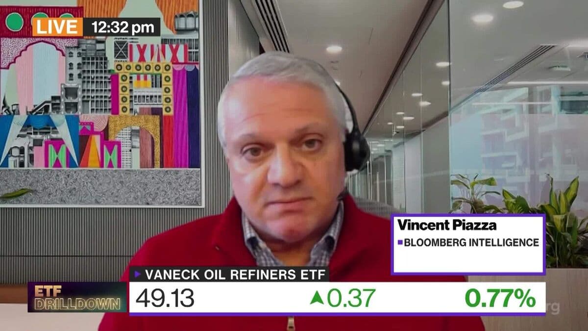 'CRAK' ETF Keeps Pace with Bigger Funds