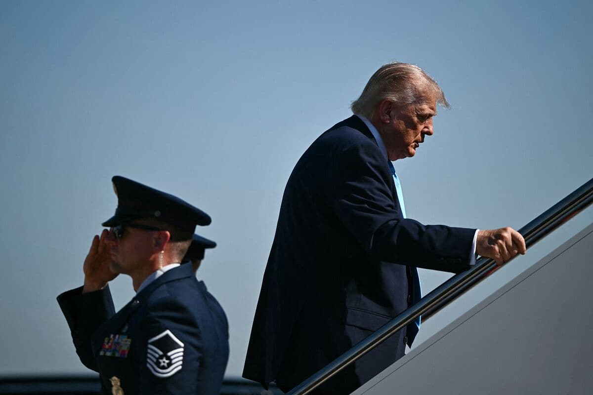 US Treasuries Jump as Trump Cites ‘Final Stages’ With Iran