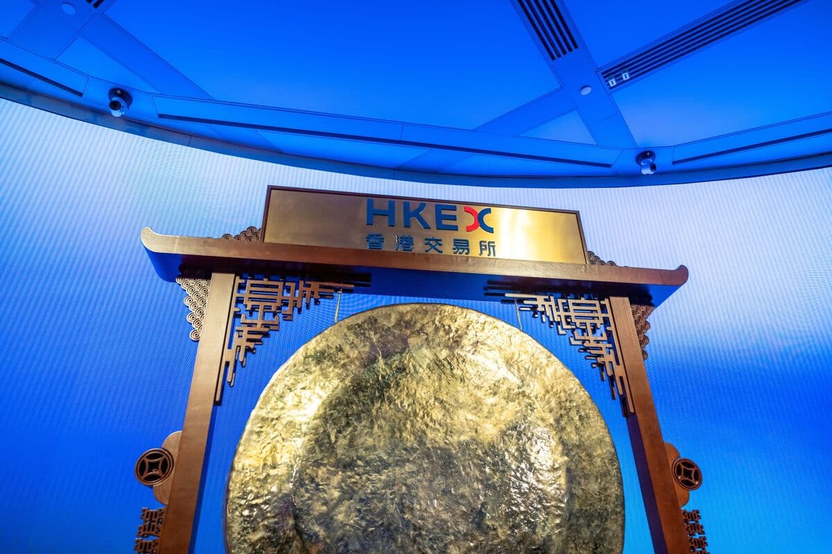 HKEX Plans to Cut Trade Settlement to One Day From End of 2027