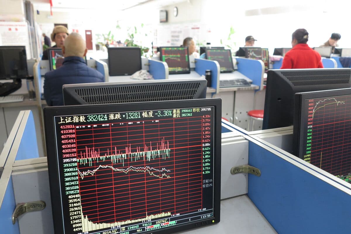 China Tightens Outbound Investment Rules With Eye on Security