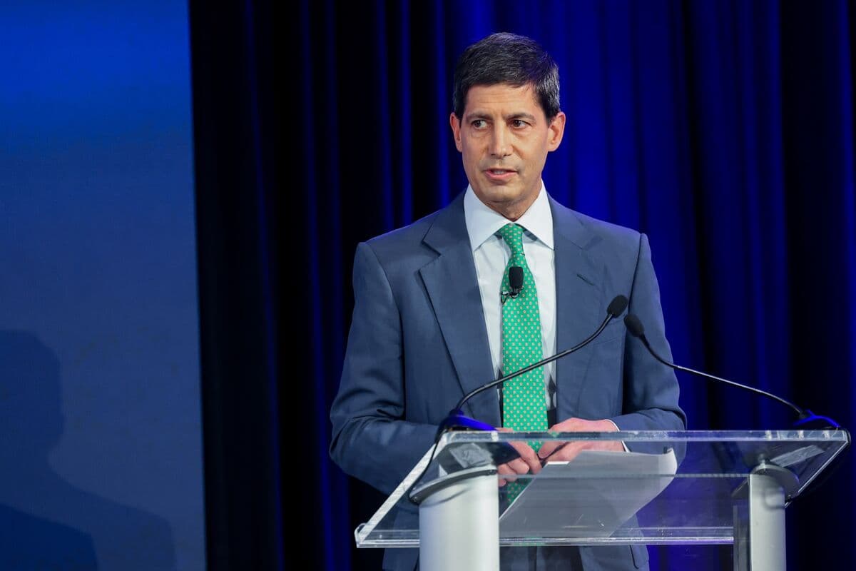 Fed Chair Nominee Kevin Warsh to Testify at Confirmation Hearing