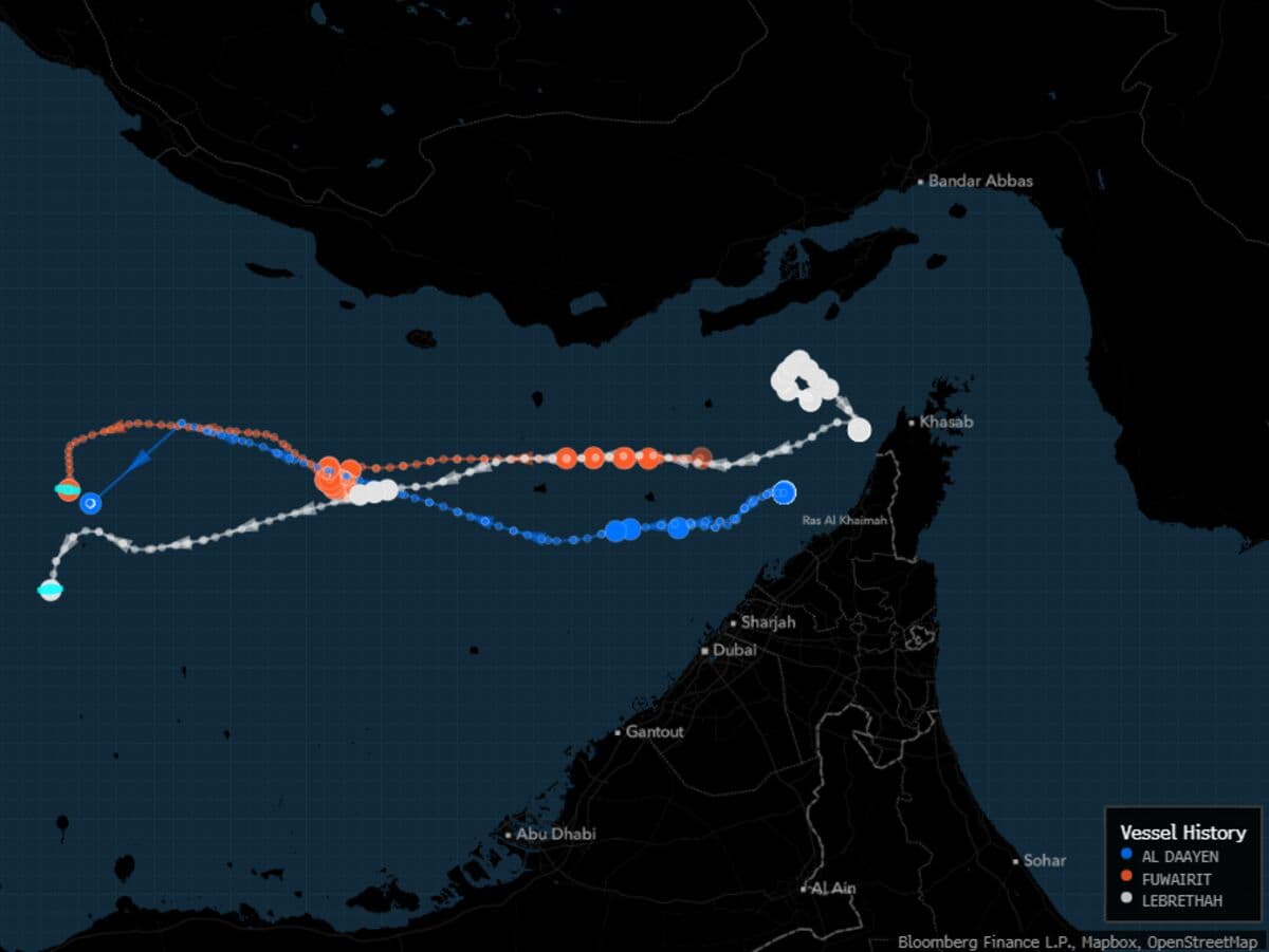 Pakistan Rushes to Buy LNG From Spot Market to Ease Gas Shortage