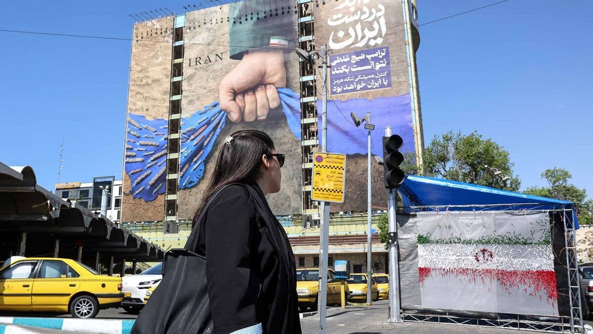 Trump Keeps Blockade as Talks Falter