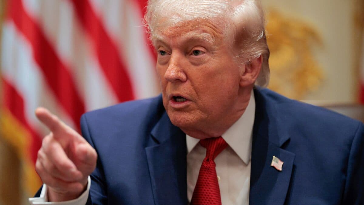 Trump Gives 48-Hour Ultimatum to Reopen Strait