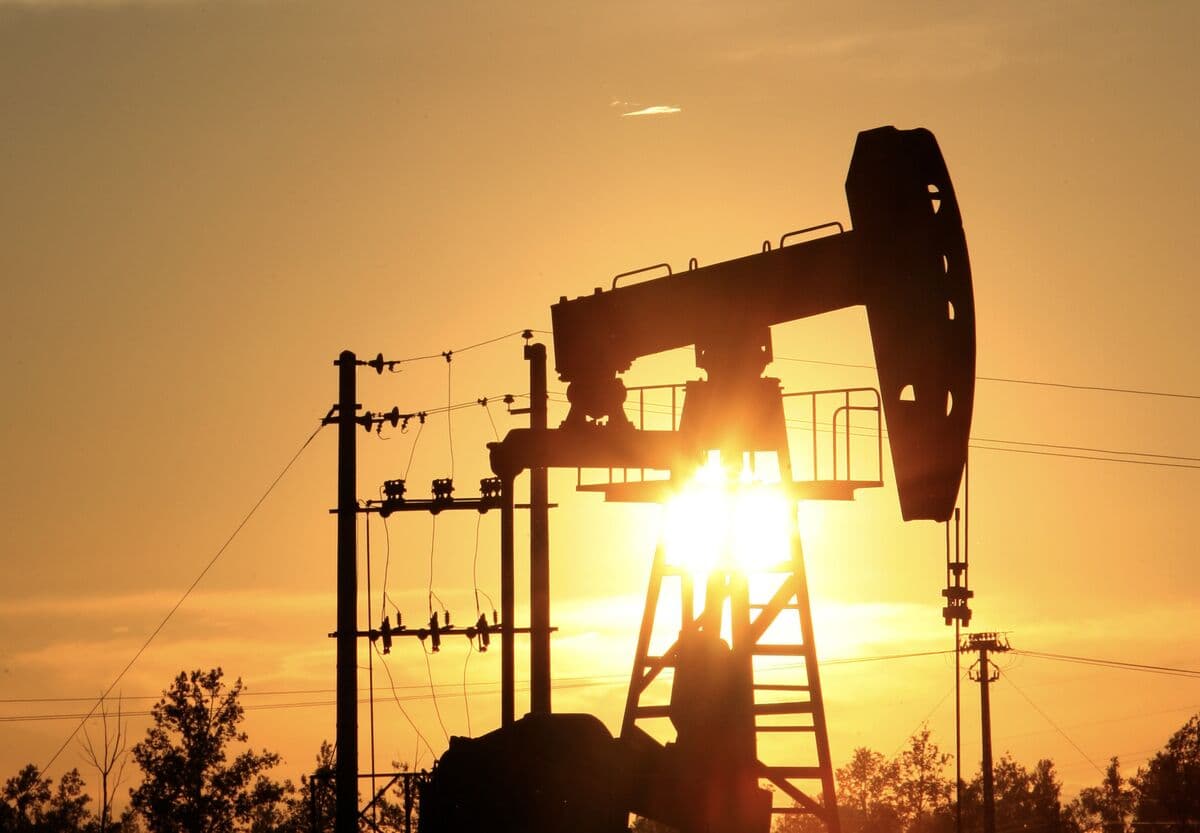 China’s State Refiners Seek to Resume Fuel Exports