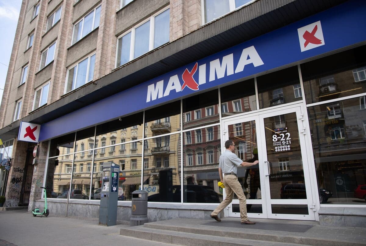 Biggest Supermarket in the Baltics Plans Bond Market Return