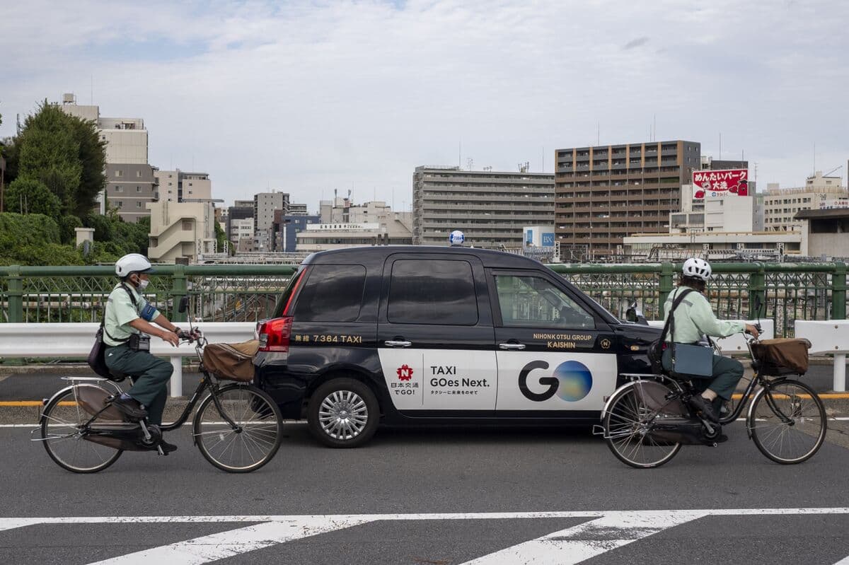 Goldman-Backed Go Taxi Seeks $1.3 Billion Valuation in Tokyo IPO
