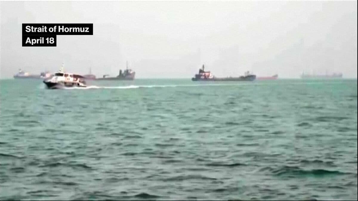 Hormuz at Standstill, Denting US-Iran Peace Deal Hopes