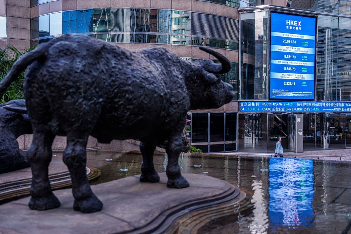 Victory Giant Is Said Set to Price Hong Kong Listing at Top of Range