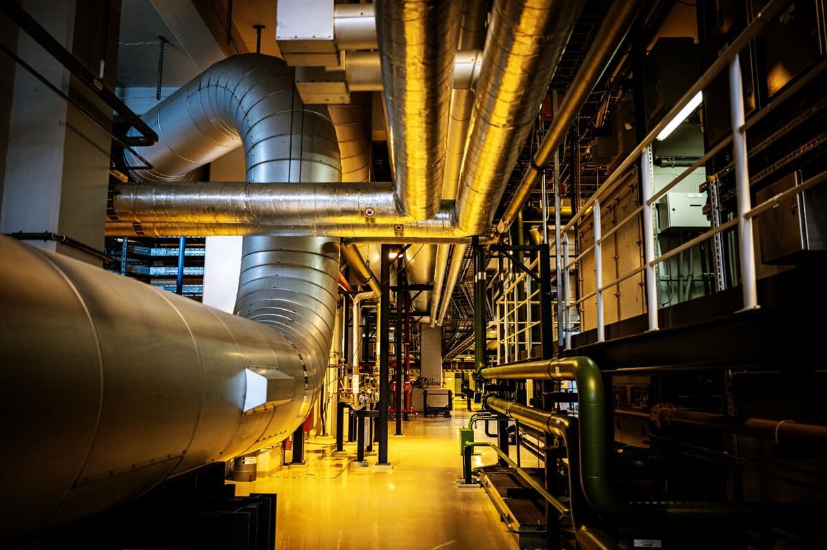 Uniper Trading Arm Returns to Profit as Gas Unit Improves