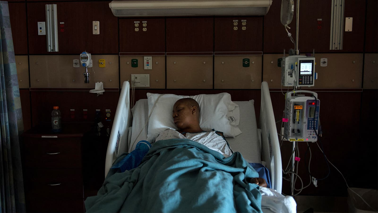No Survival Benefit With Mastectomy in Younger, High-Risk Breast Cancer