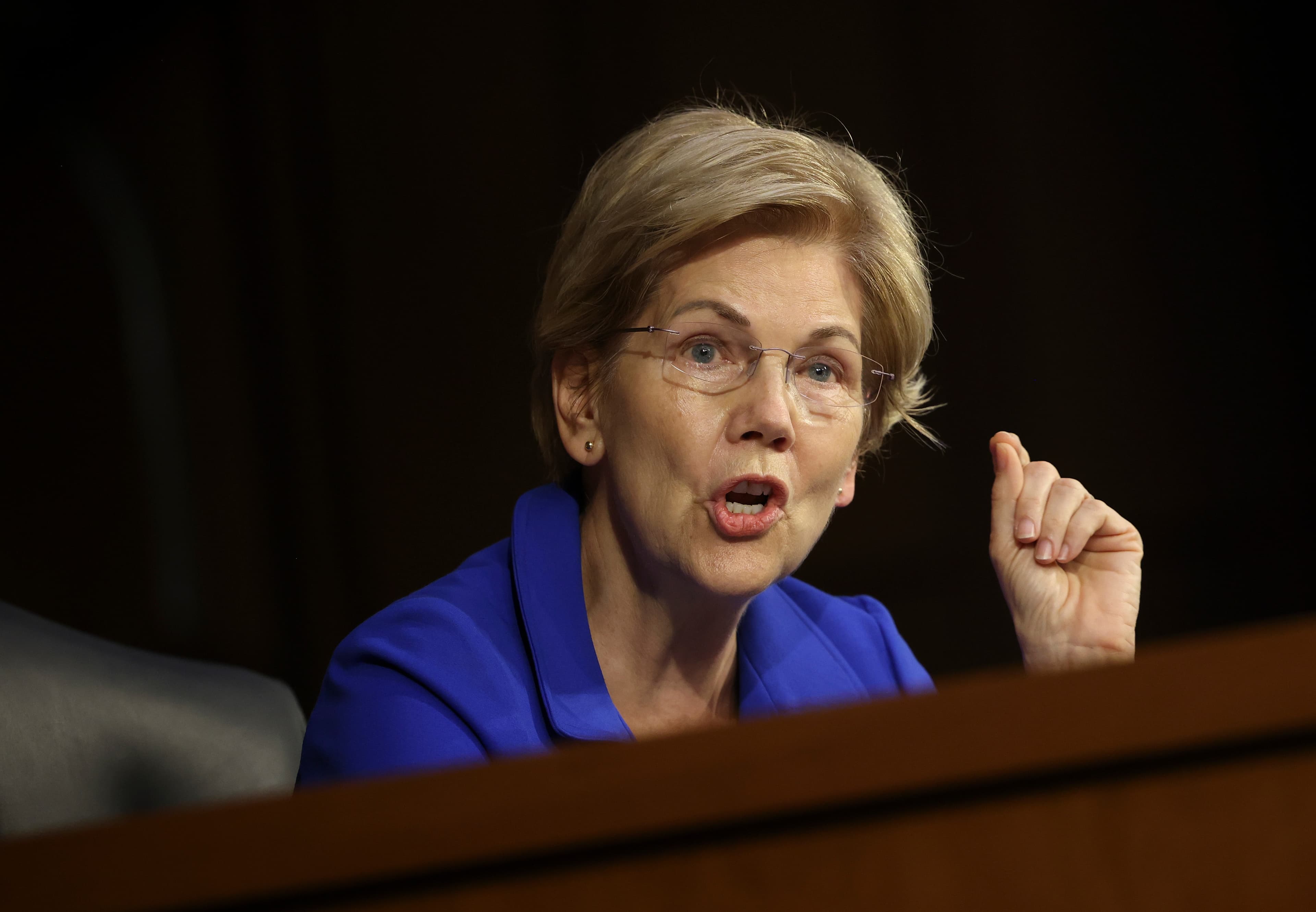Elizabeth Warren And Other Democrats Press Treasury Secretary For Foreign Ownership Review Of Paramount-Warner Bros. Discovery Merger
