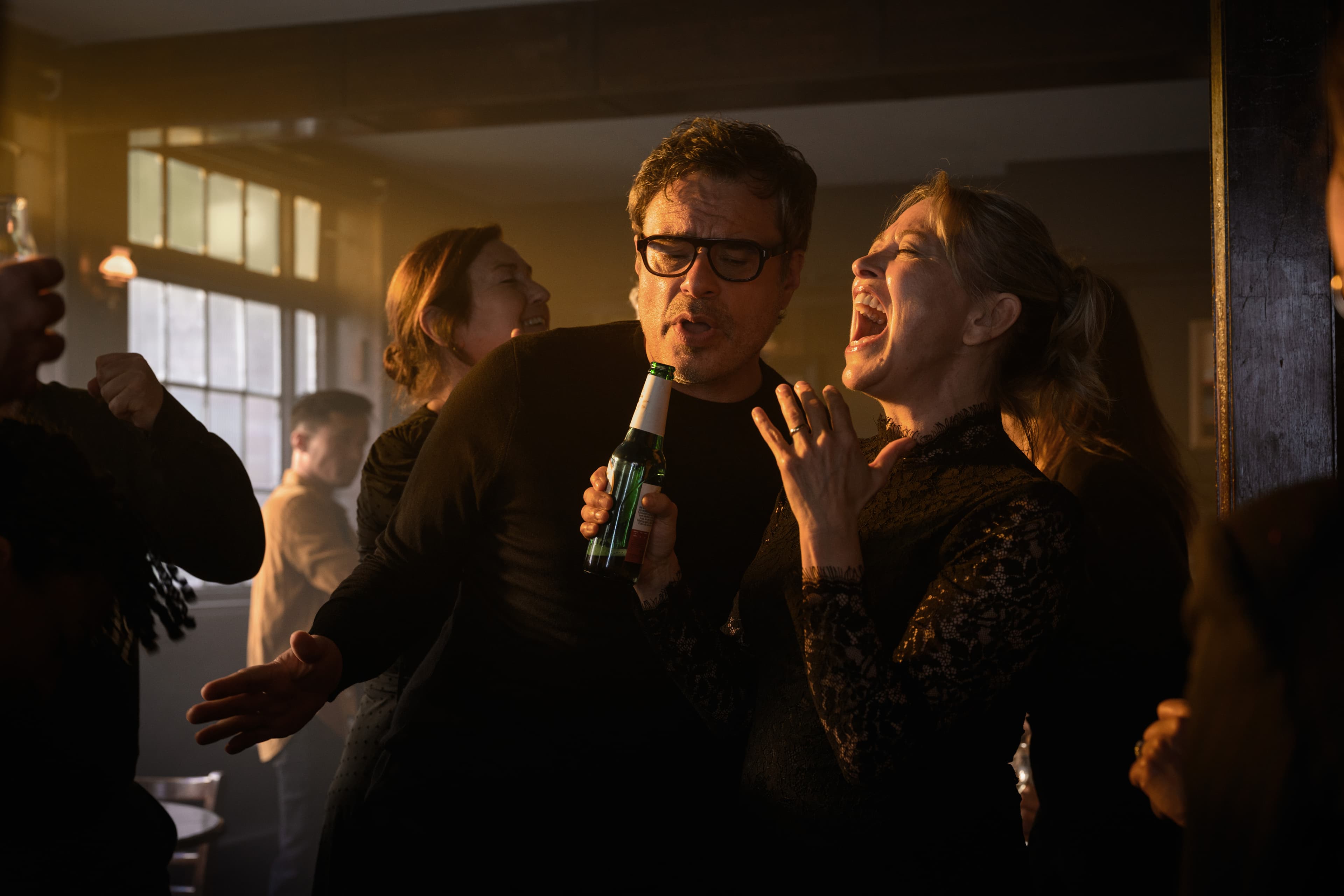 ‘Alice And Steve’ Starring Jemaine Clement & Nicola Walker Gets Hulu Release Date