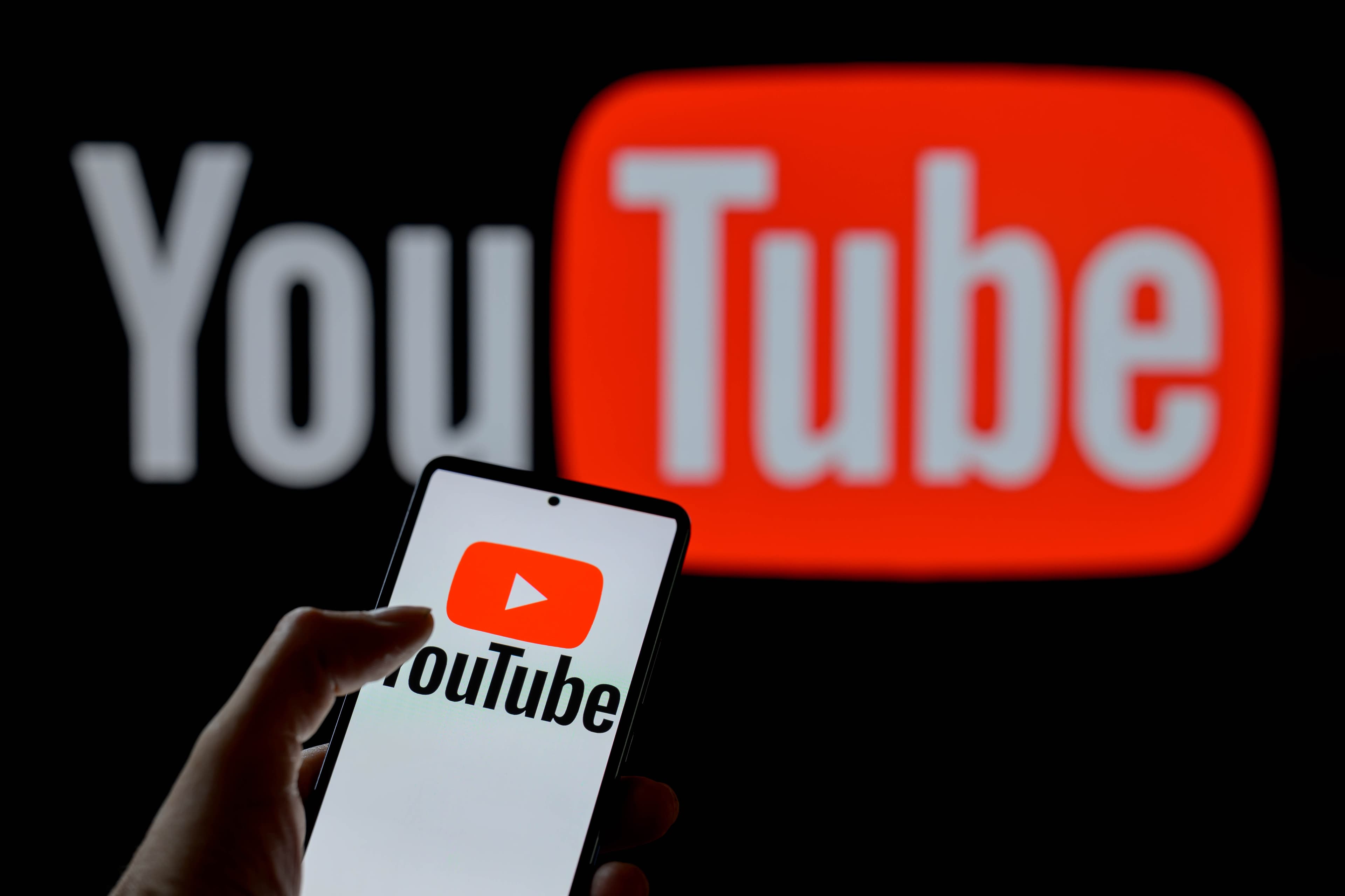 YouTube Ad Revenue Rises 11% In Q1 To Near $10B Mark As Parent Alphabet Hits 350M Paid Subscriptions