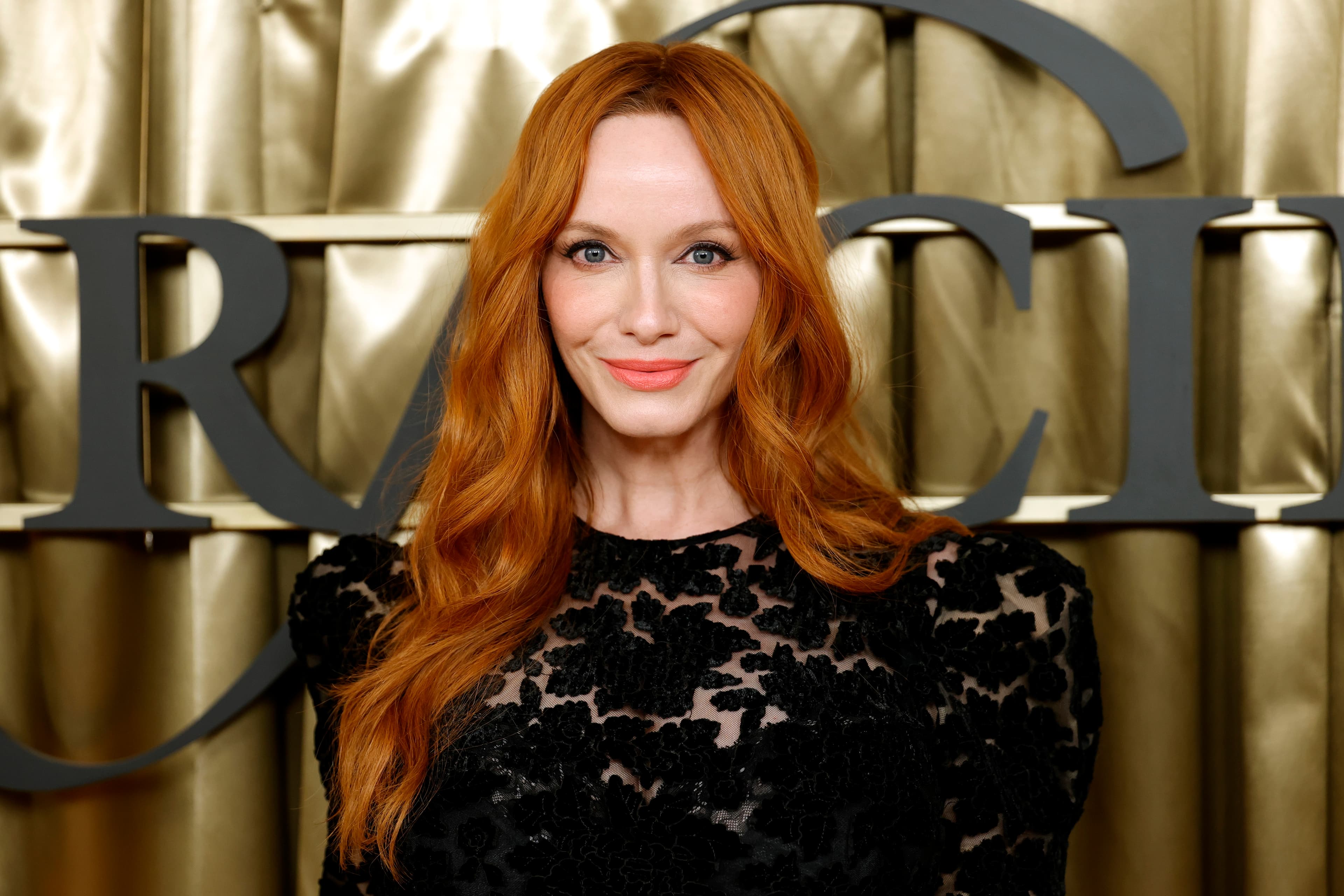 Christina Hendricks Signs With Independent Artist Group