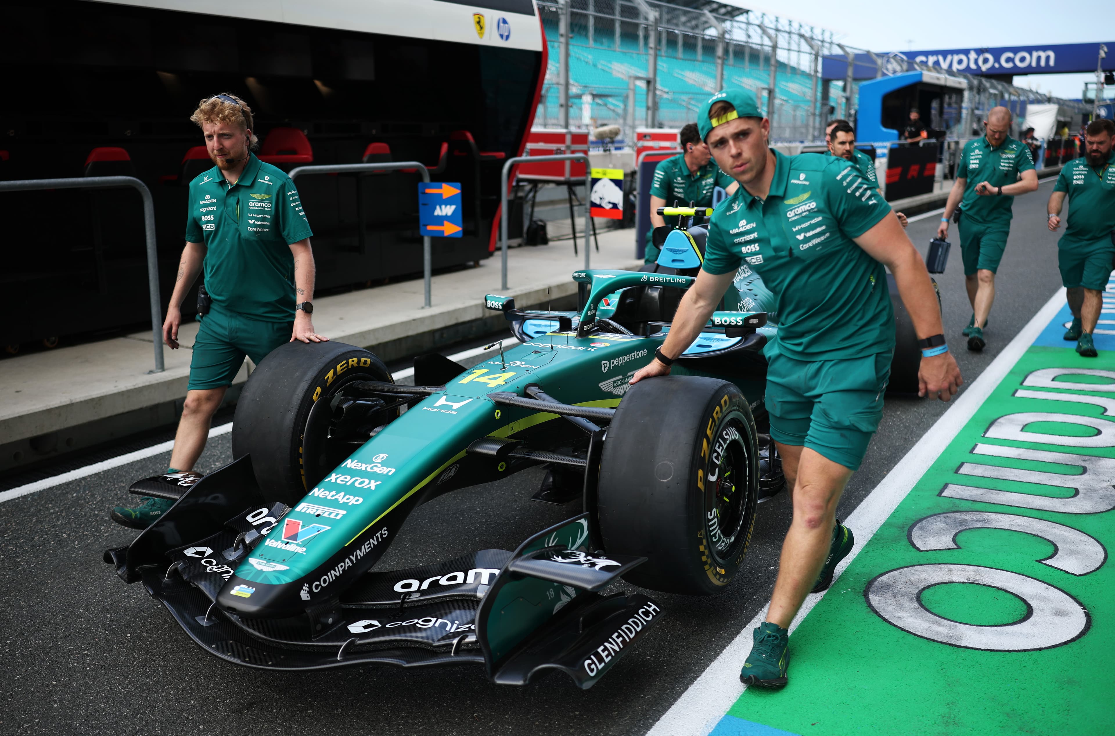 Apple Tops Wall Street Forecasts With Best March Quarter Ever, Services Revenue Passes $30 Billion