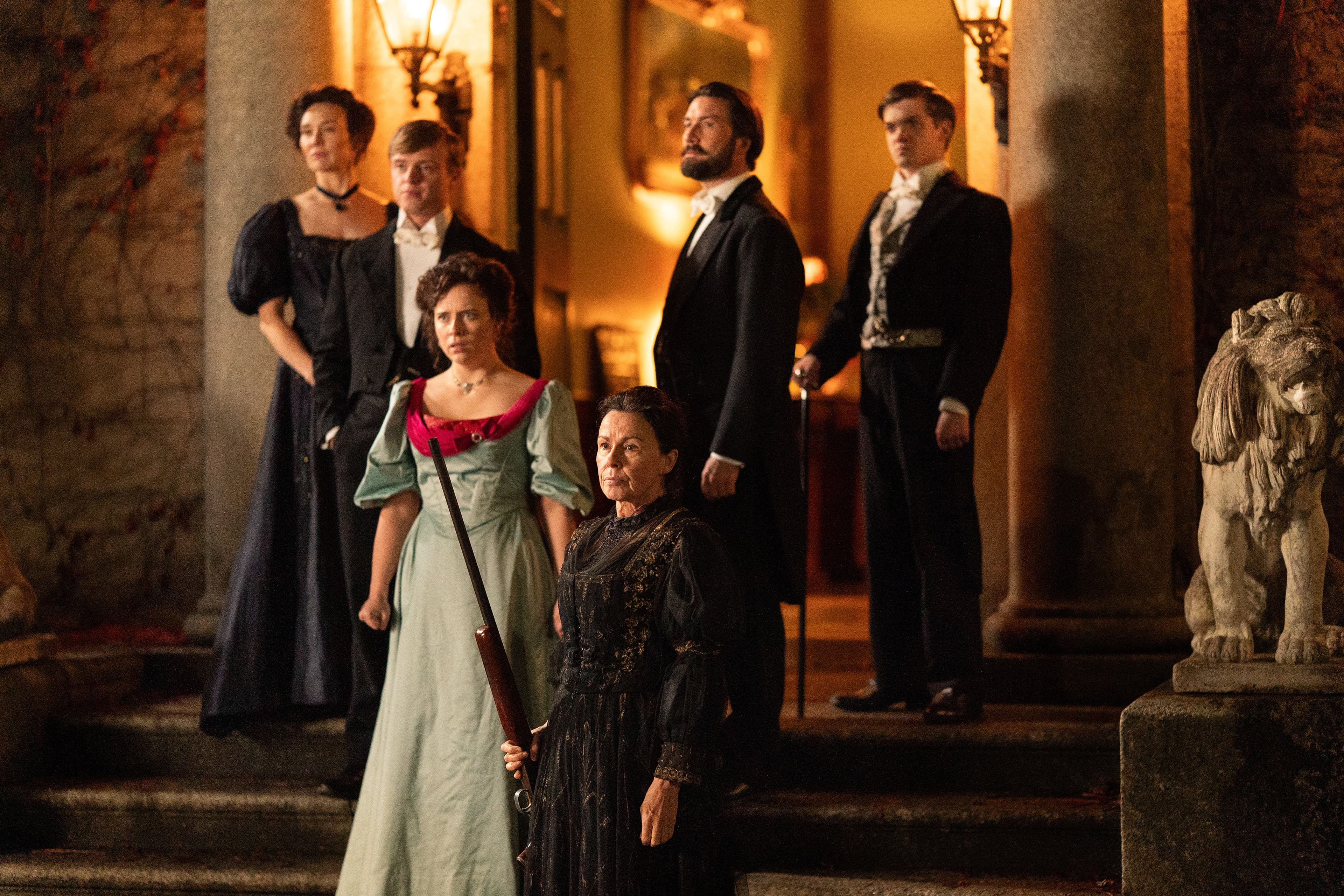 Channel 5’s Rags-To-Riches Series ‘The Hardacres’ Unveils New Cast & First Look At Season 2