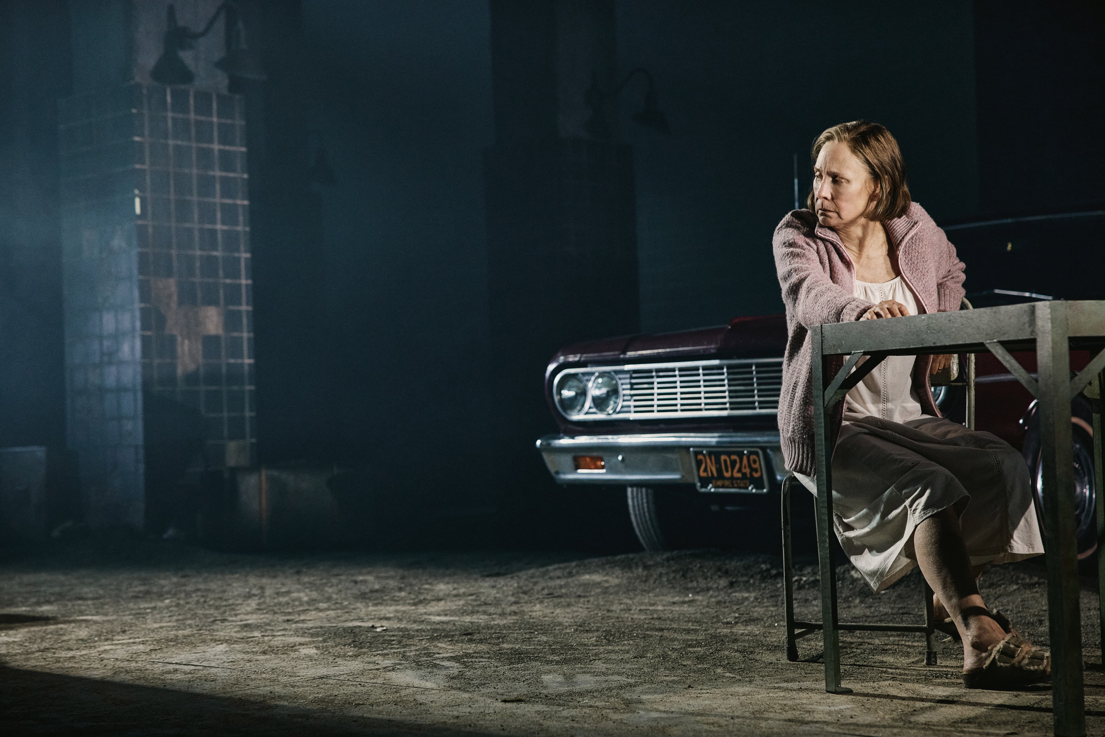 Laurie Metcalf Tony-Eligible As Featured Actress For ‘Death Of A Salesman’, Committee Rules