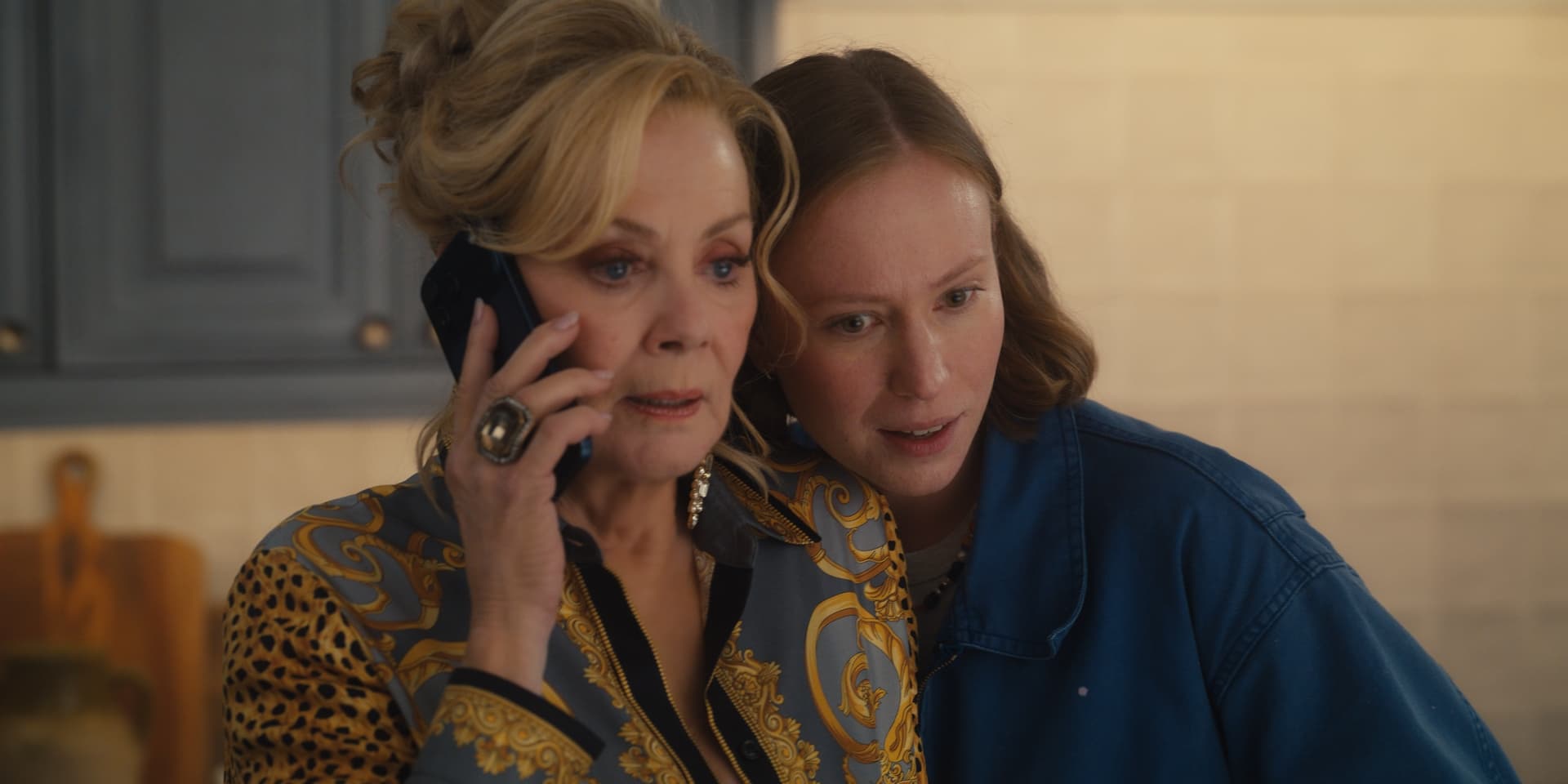‘Hacks’ Jean Smart, Hannah Einbinder & Showrunners On The Final Season 5 And The Show’s “Shocking” Ending: “It’s Not Remotely Anything I Could Have Imagined”