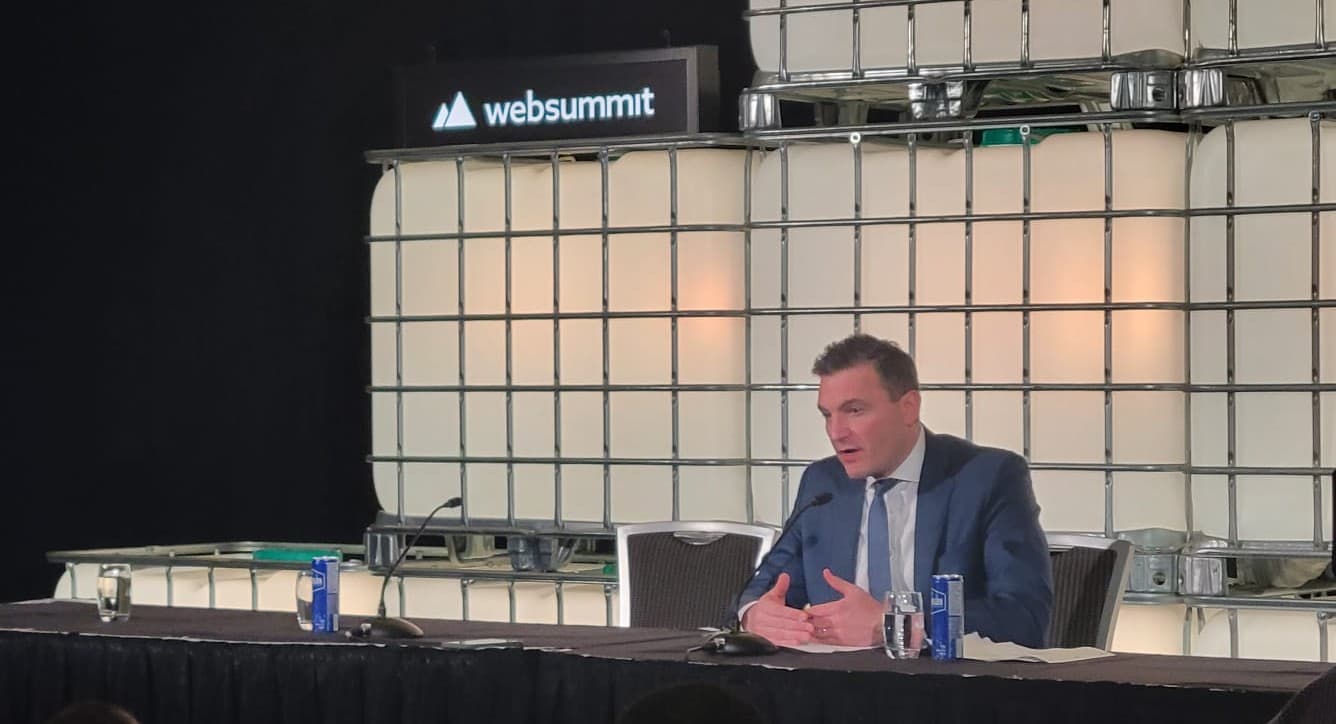 Canada Targets AI Copyright Rules While Weighing Social Media Age Restrictions — Web Summit