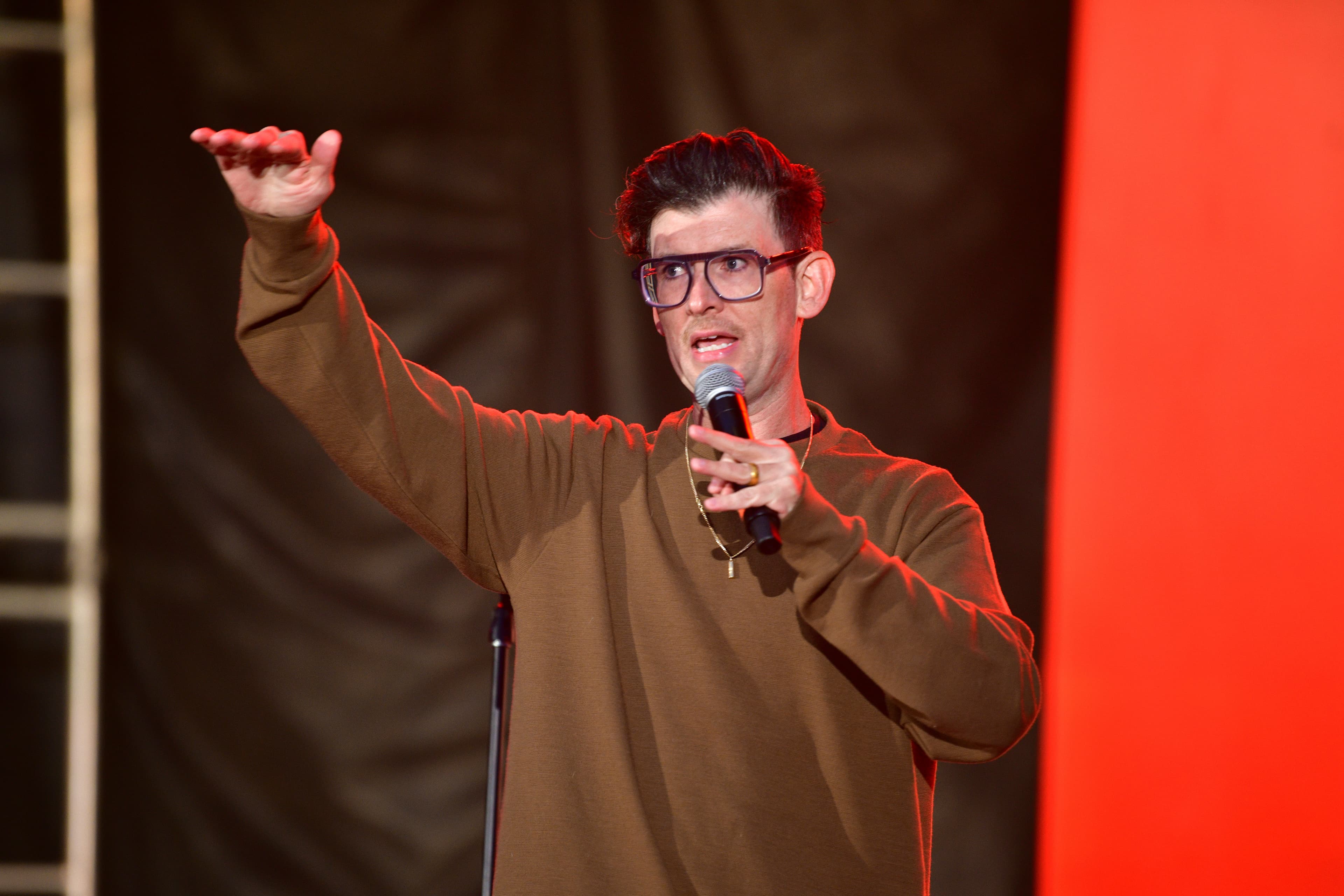 Comedian Moshe Kasher Reveals Cancer Diagnosis