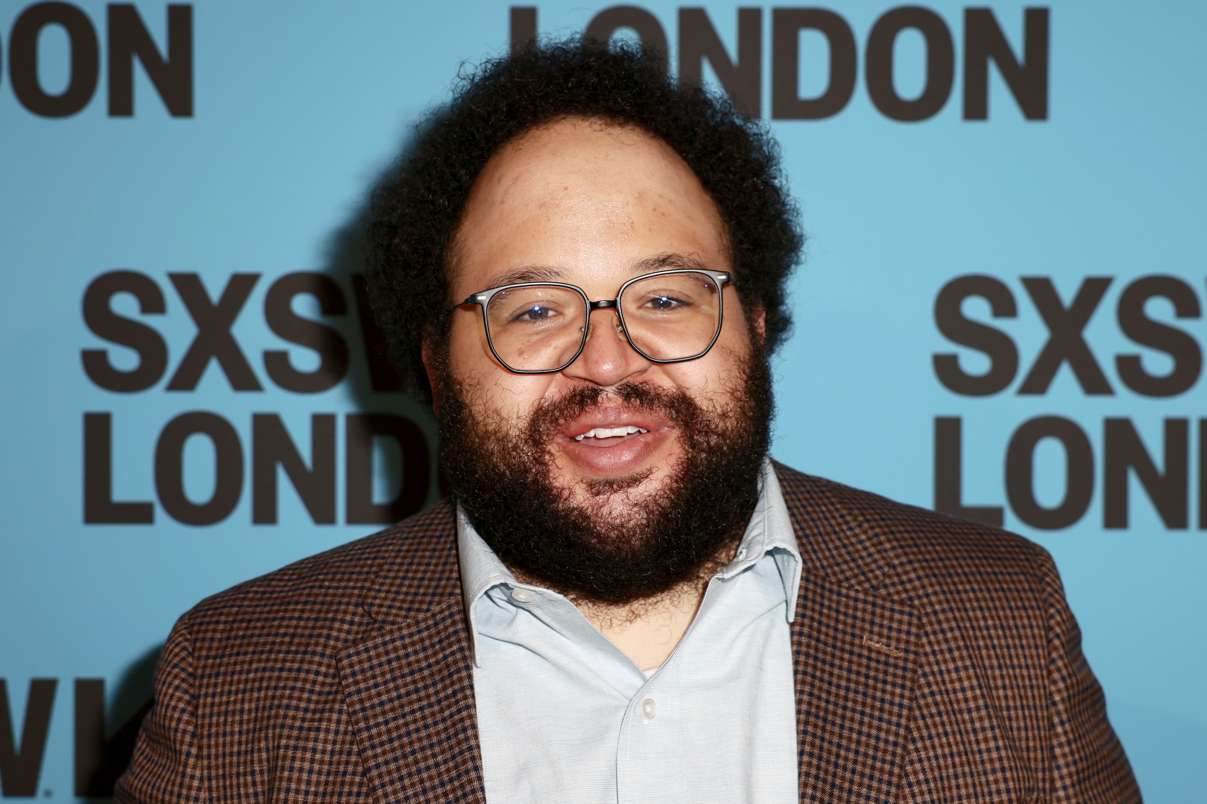 Zach Cherry Talks “Awesome” Experience With Maria Bakalova On ‘All Night Wrong’; Confirms Return To ‘Severance’ But Clueless On Plot – SXSW London
