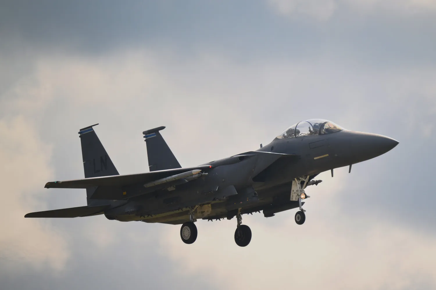 Iran Shoots Down U.S. Fighter Jet, One Crew Member Still Missing