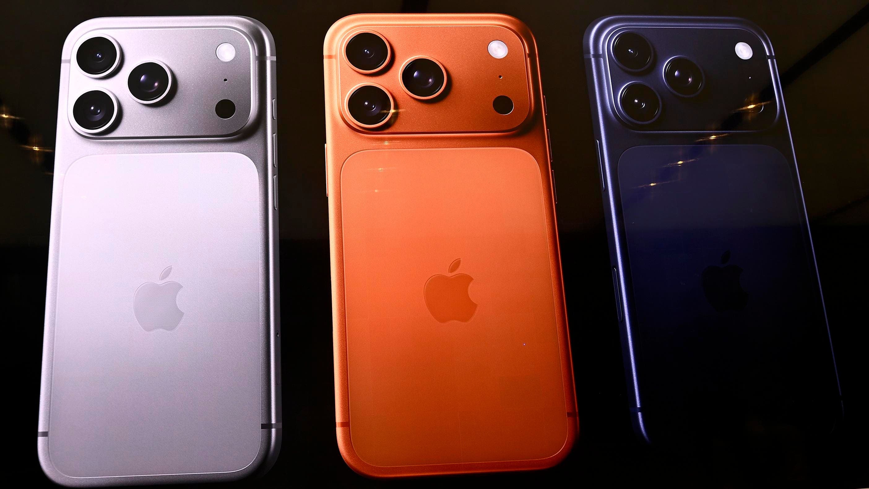Apple iPhone 18 Pro: Latest Leak Doubles Down On Design Update News