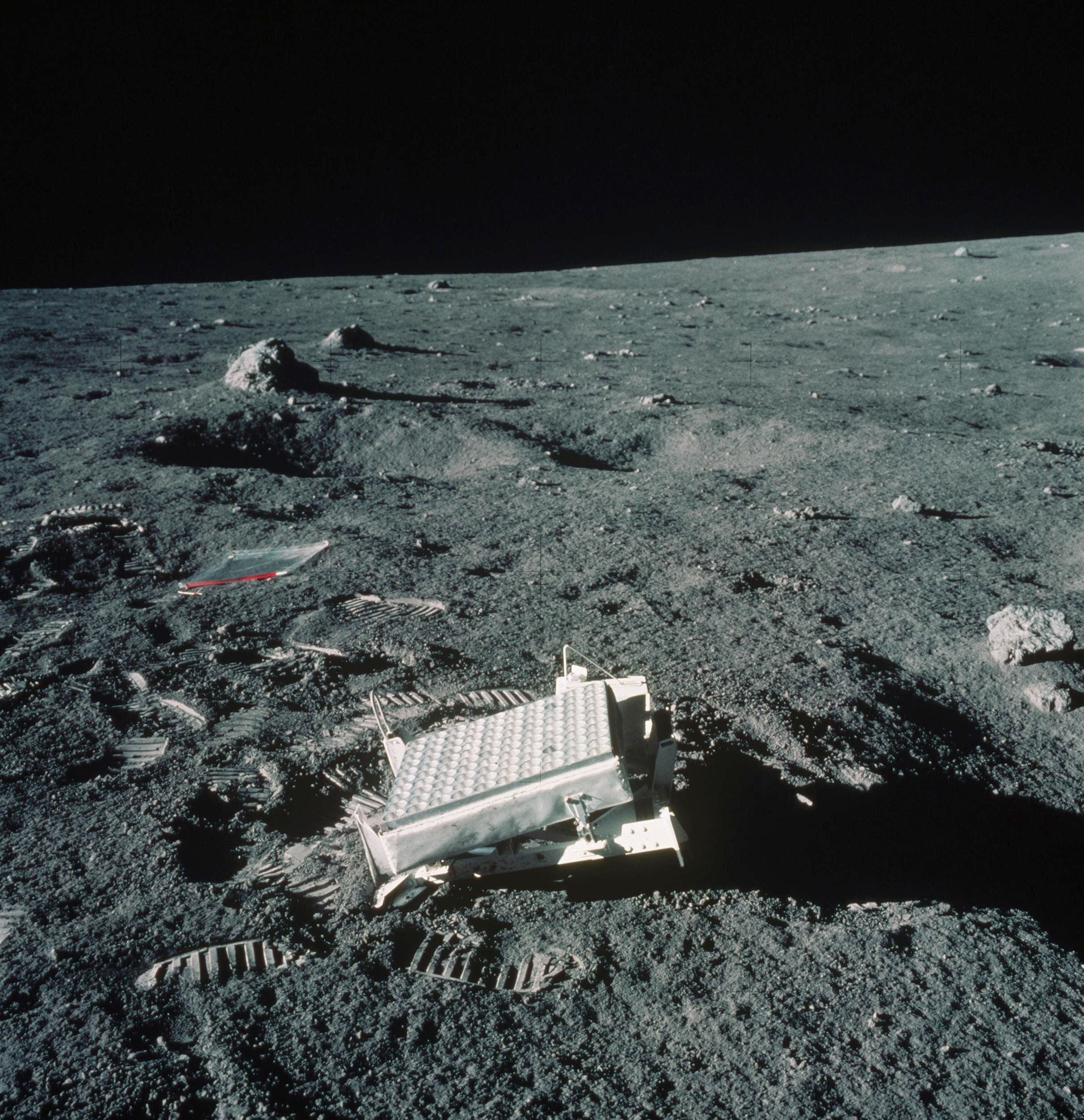 Artemis II, Hollywood And Moon Landing Conspiracy Theories