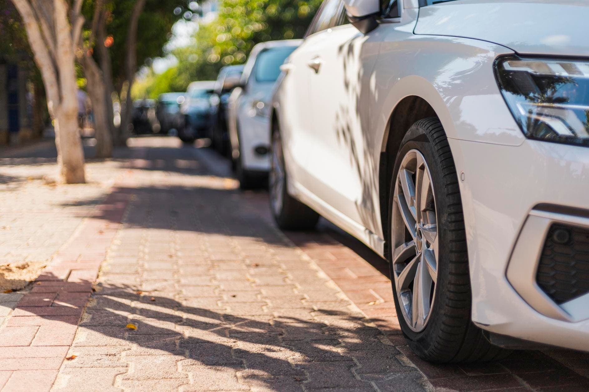 Most Of The Microplastics In Urban Air Come From Tires