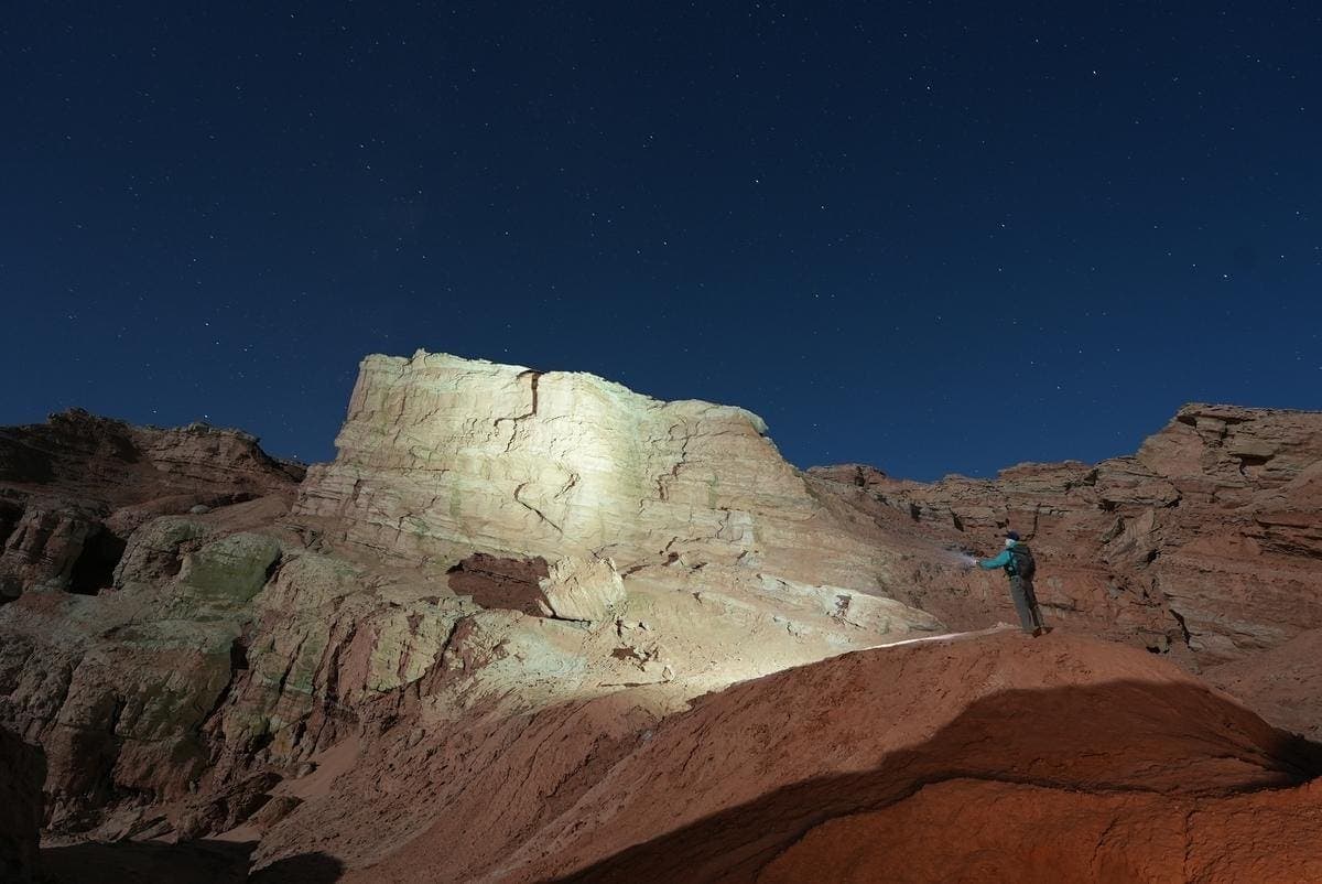 Wuben Unveils X1 Pro Flashlight With Variable Beams And Power Settings