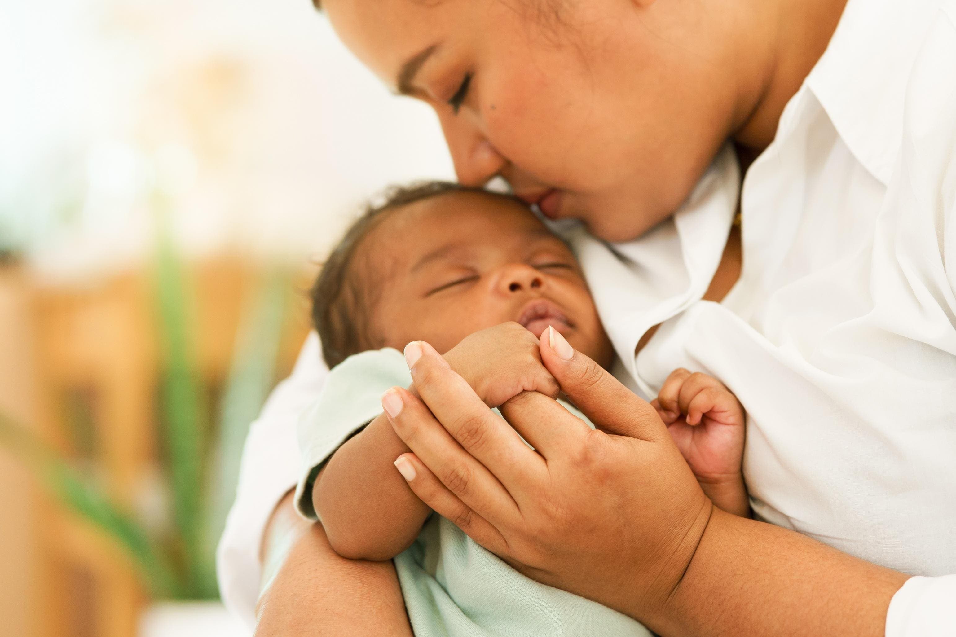 Large Study Looks At Benefits Of Doula Care On Postpartum Outcomes