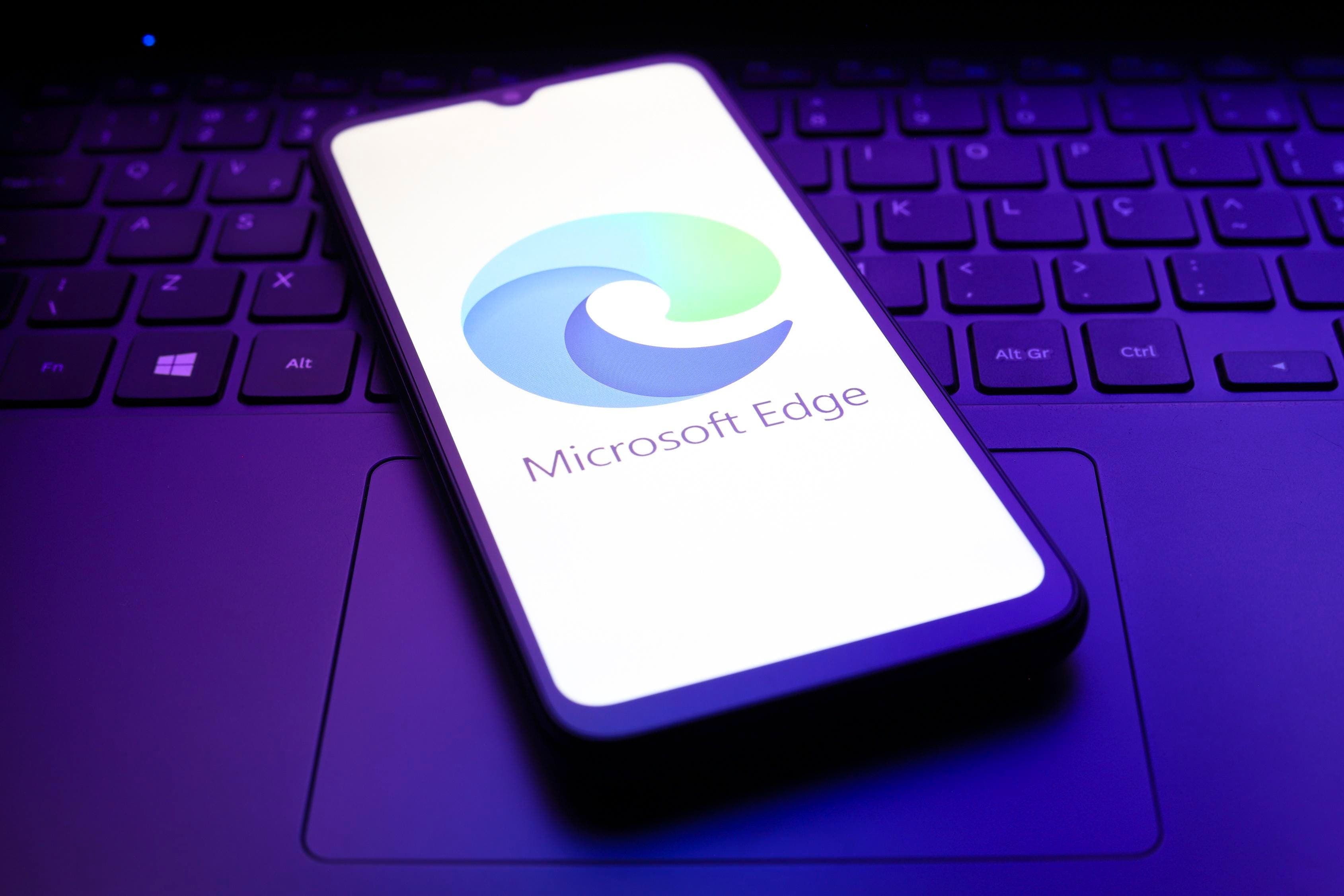 Microsoft Says Edge Password Security Vulnerability Is ‘By Design’—Is It Time To Switch To Chrome?