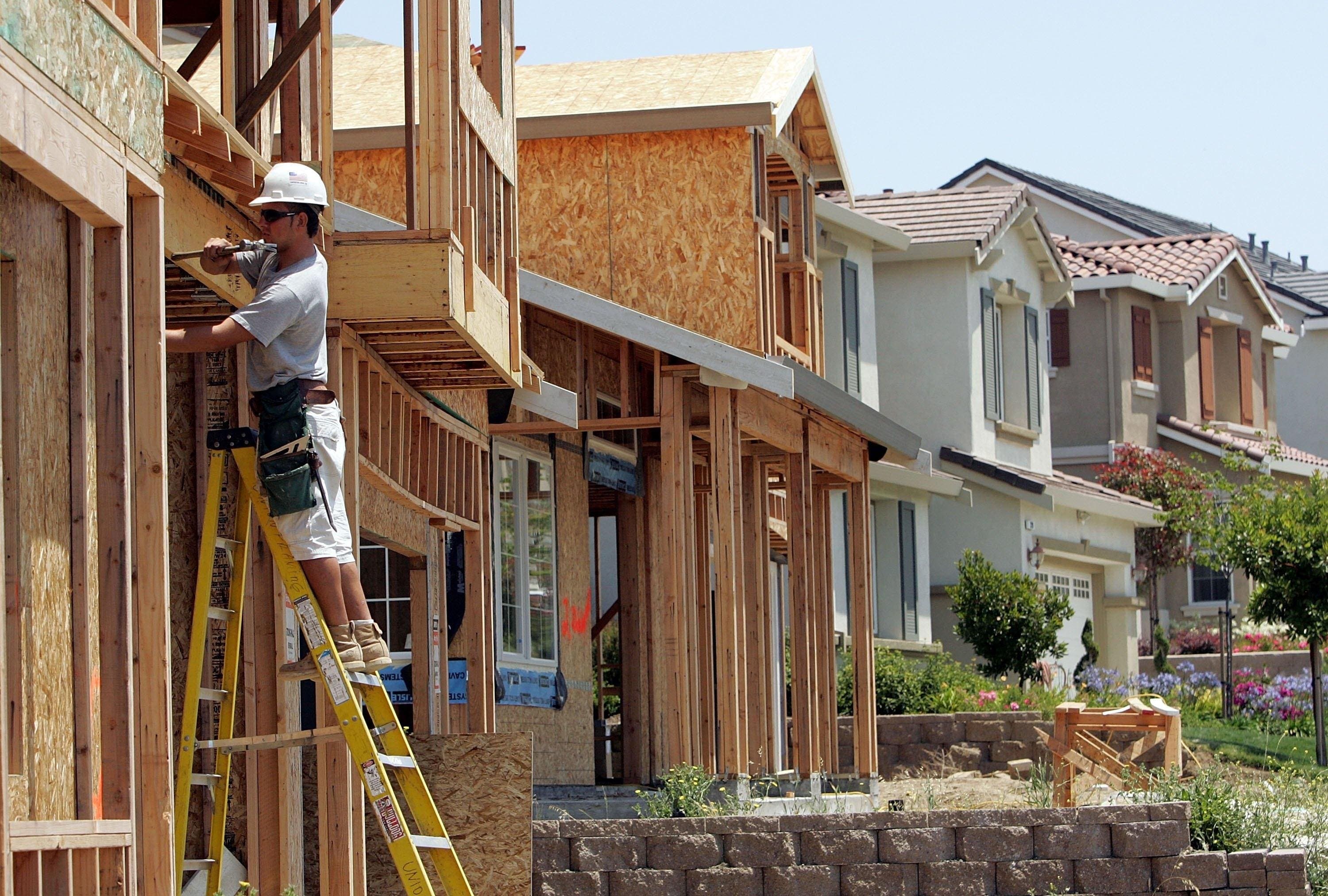 Building For Yesterday: Housing Policy Rollbacks Stunt Industry Growth
